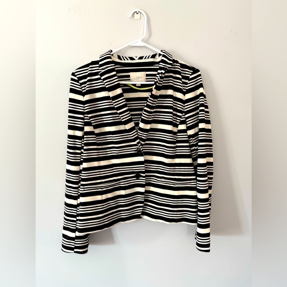 Loft Blazer Button Down Top Striped Black White Size M Soft Comfy Fancy